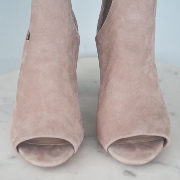 Antonio Melani Tan Suede Leather Laser Cut Ankle Booties - Picture 6 of 11